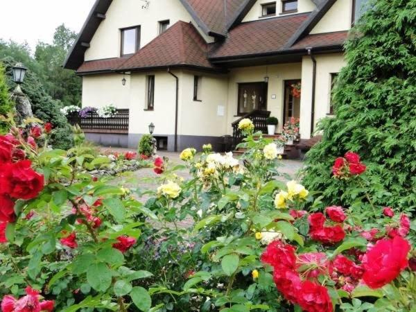 Skalny Apartamenty, Pokoje Ogrodzieniec Exteriör bild